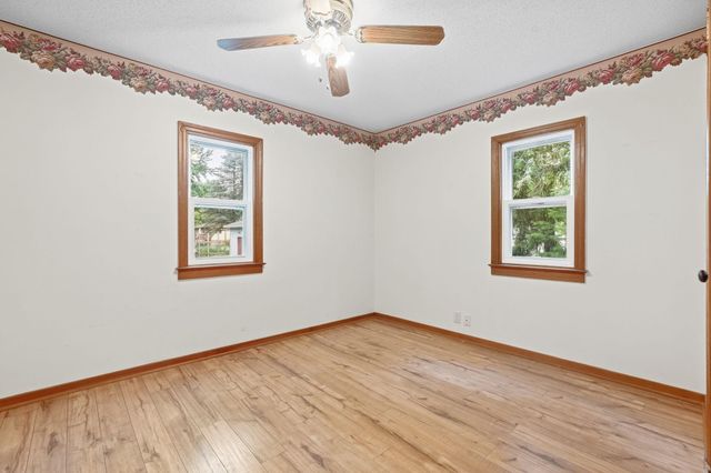 303 8th Avenue, Osceola, WI 54020