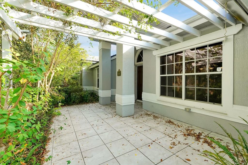 Image 14 of property listing at 19814 MOORGATE STREET, Orlando, FL 32833