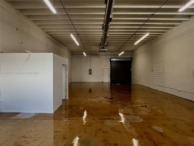 5700 NE 4th Ave, Miami, FL 33137