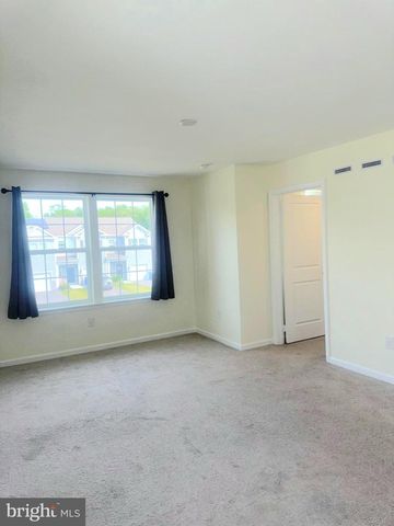 324 MAZZEO DR, Glassboro, NJ 08028