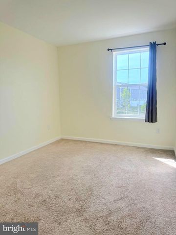 324 MAZZEO DR, Glassboro, NJ 08028