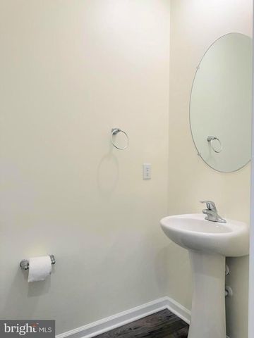 324 MAZZEO DR, Glassboro, NJ 08028