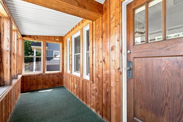 2720 Tremont Avenue, Davenport, IA 52803