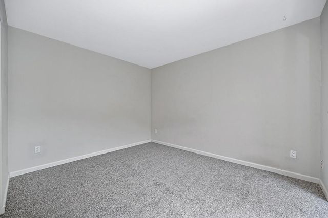 212 Wales Dr, Folsom, CA 95630