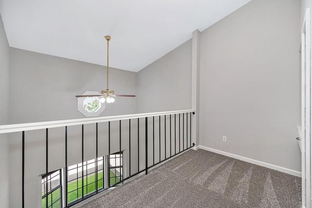 212 Wales Dr, Folsom, CA 95630