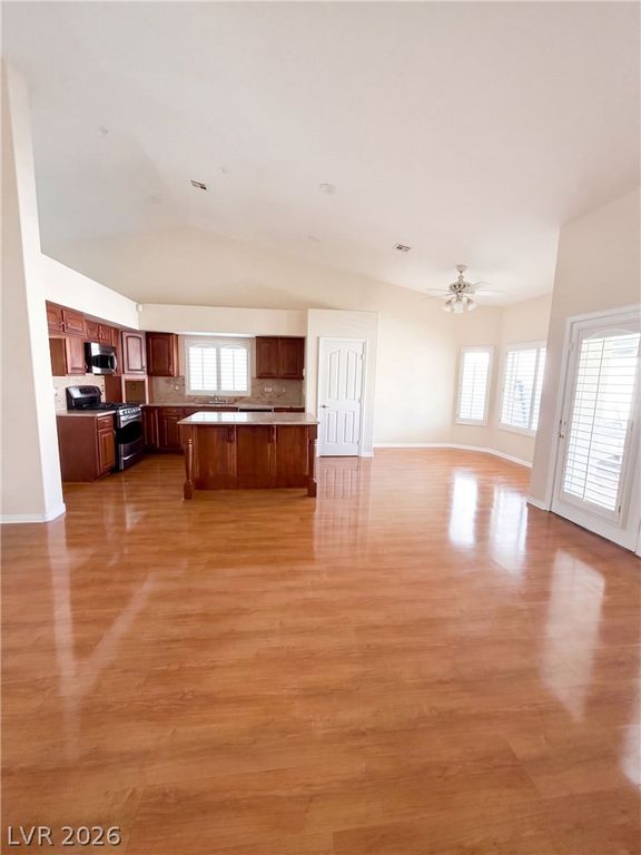 3662 Starbright Lane, Las Vegas, NV 89147 — photo 2