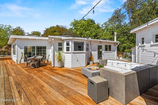 2016 Mount Prospect Drive, Topanga, CA 90290
