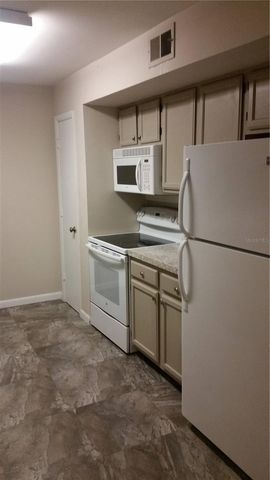 486 N PIN OAK PLACE 108, Longwood, FL 32779