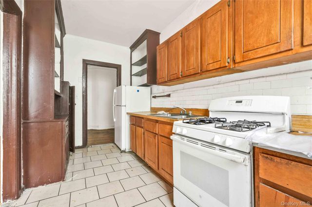 1188 Grant Avenue, Bronx, NY 10456