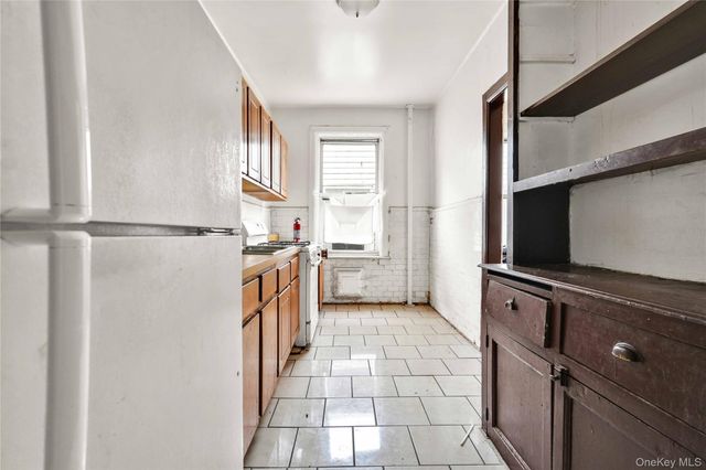 1188 Grant Avenue, Bronx, NY 10456