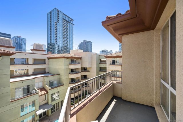 1501 Front St 633, San Diego, CA 92101