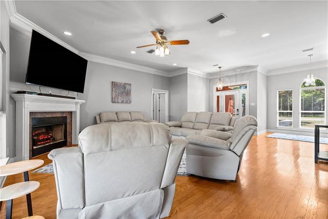 315 Powers Road, Satsuma, AL 36572