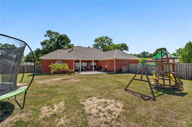 315 Powers Road, Satsuma, AL 36572