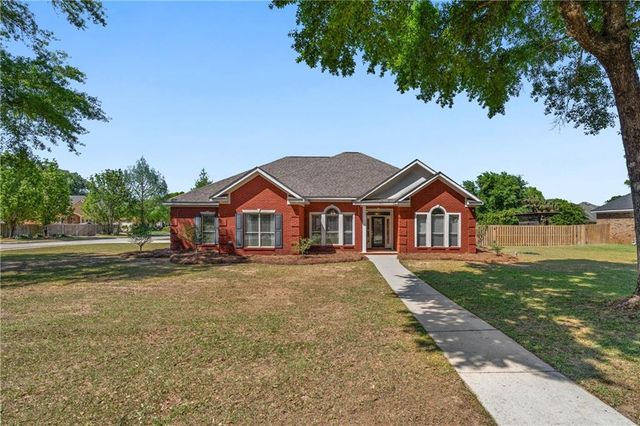 315 Powers Road, Satsuma, AL 36572