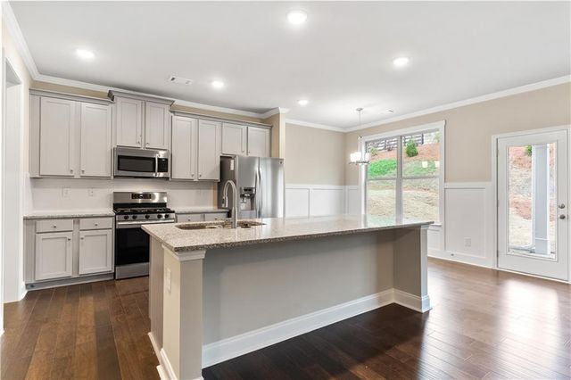 1401 Sunny Valley Lane, Braselton, GA 30517