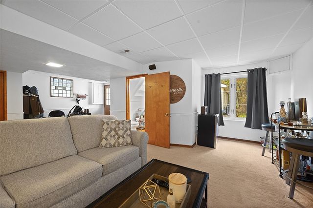 5716 VALLEYVIEW DRIVE, Bethel Park, PA 15102