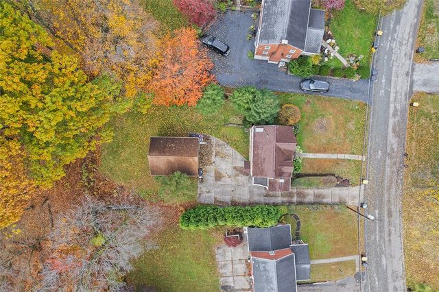 5716 VALLEYVIEW DRIVE, Bethel Park, PA 15102