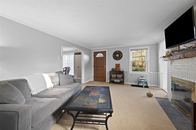 5716 VALLEYVIEW DRIVE, Bethel Park, PA 15102