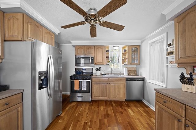 5716 VALLEYVIEW DRIVE, Bethel Park, PA 15102