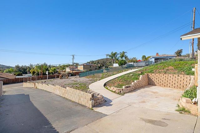 9209 Adlai Drive, Lakeside, CA 92040