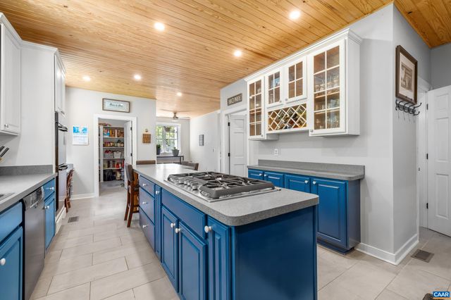 582 SPRING HILL DR, Gordonsville, VA 22942