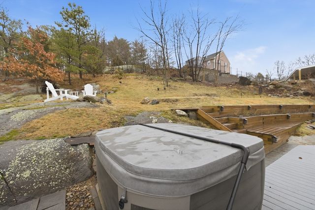 4 Glen Road, Woburn, MA 01801