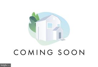 8386-C BROCKHAM DR, Alexandria, VA 22309