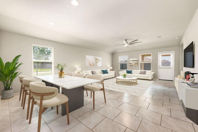 707 Desert Pea Lane, Rosharon, TX 77583