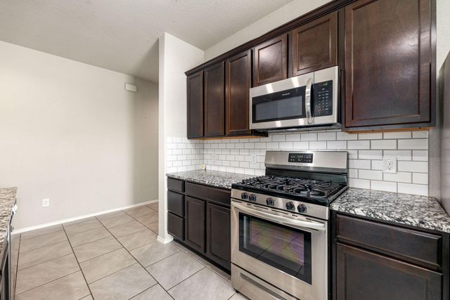 707 Desert Pea Lane, Rosharon, TX 77583