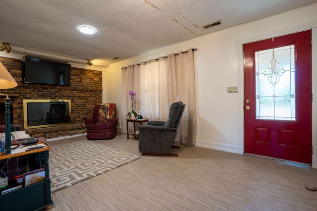 213 Ellis Road, Trenton, GA 30752