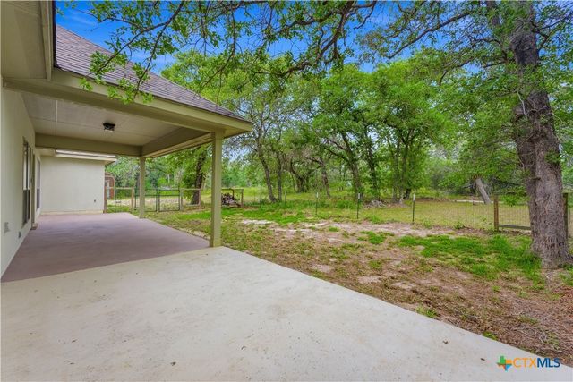 205 Sendera Crossing, La Vernia, TX 78121