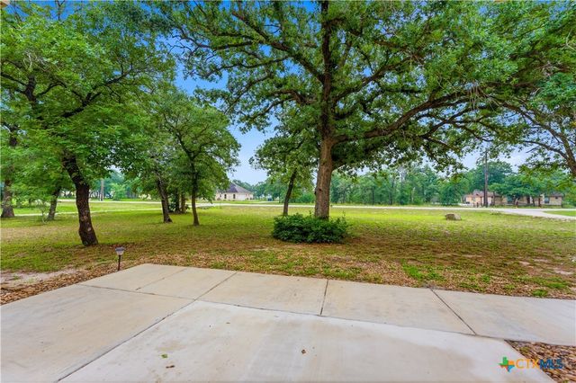 205 Sendera Crossing, La Vernia, TX 78121