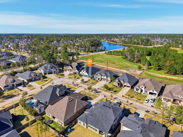 605 Ashbrook Ridge Lane, Pinehurst, TX 77362