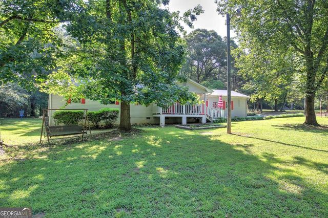 477 Macedonia Road, Kingston, GA 30145