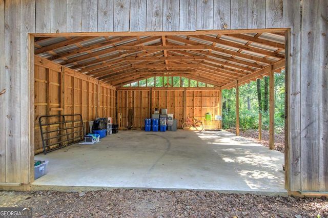 477 Macedonia Road, Kingston, GA 30145