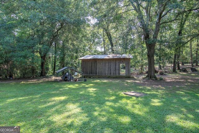477 Macedonia Road, Kingston, GA 30145