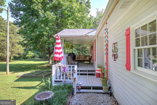 477 Macedonia Road, Kingston, GA 30145