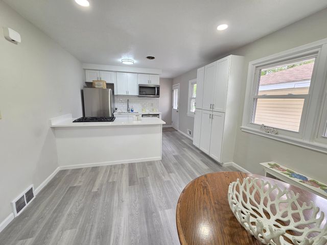 5201 W 84th Street, Bloomington, MN 55437