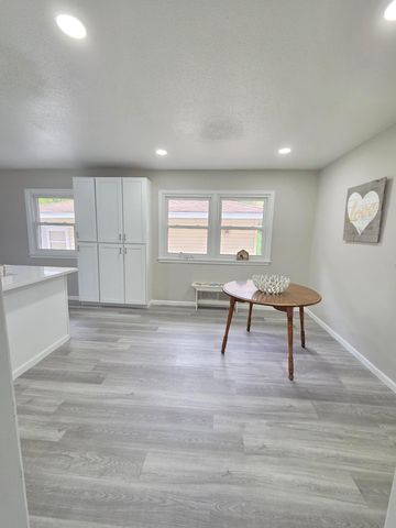 5201 W 84th Street, Bloomington, MN 55437