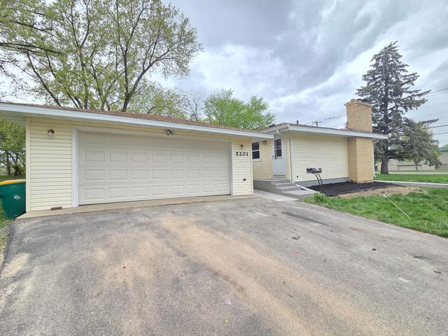 5201 W 84th Street, Bloomington, MN 55437