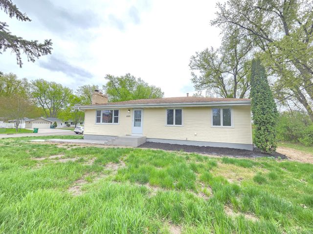 5201 W 84th Street, Bloomington, MN 55437