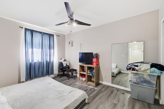 10428 W Calle de Plata Street, Phoenix, AZ 85037