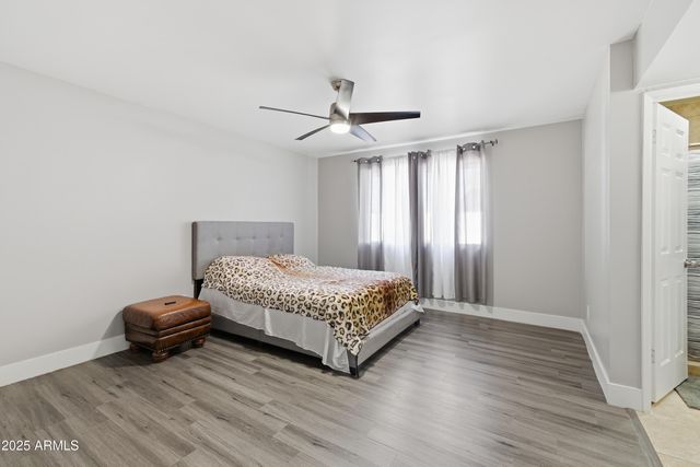 10428 W Calle de Plata Street, Phoenix, AZ 85037