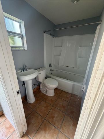 7255 TROPICAL DRIVE, Weeki Wachee, FL 34607