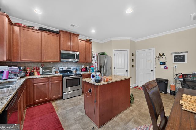 1387 Pebble Ridge Drive, Hampton, GA 30228