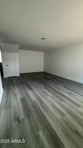 4316 W ROSE Lane, Glendale, AZ 85301