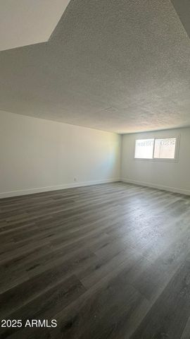 4316 W ROSE Lane, Glendale, AZ 85301