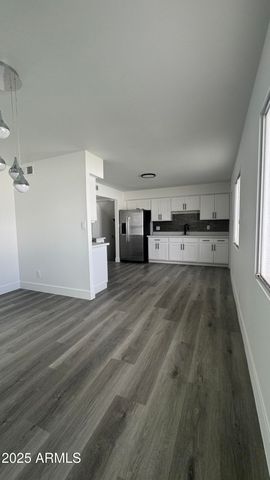 4316 W ROSE Lane, Glendale, AZ 85301