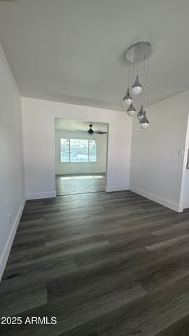 4316 W ROSE Lane, Glendale, AZ 85301