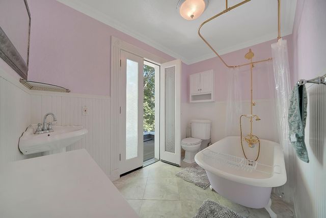 104 S Church St, Ione, CA 95640